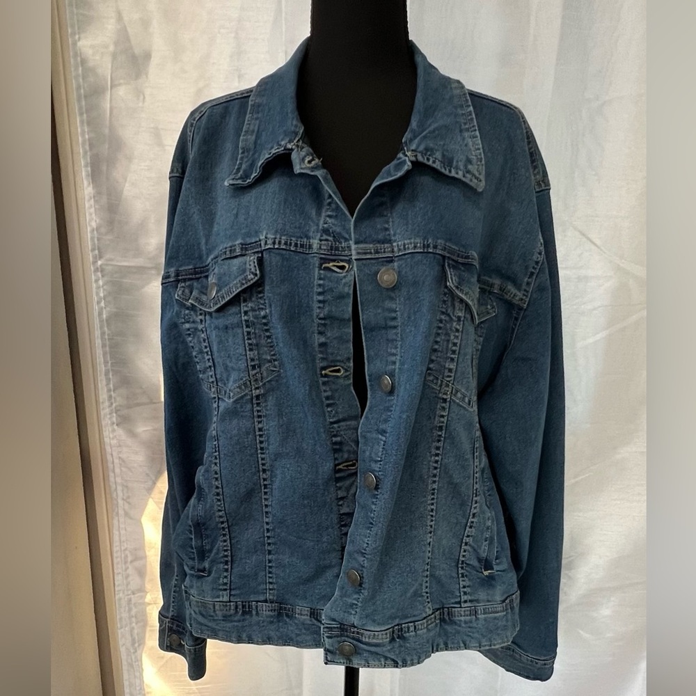 LAURA SCOTT Plus Size Stretch Denim Jacket BIKER TRUCKER MED BLUE WASH Size 2X
